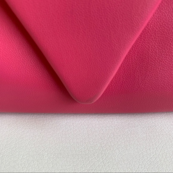 Forever21 Envelope Folded Clutch in Hot Pink - Picture 3 of 10